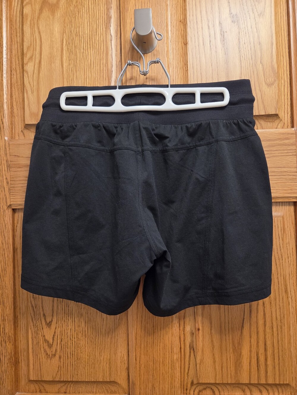 Zyia Active Quick Dry Shorts - Picture 2 of 7